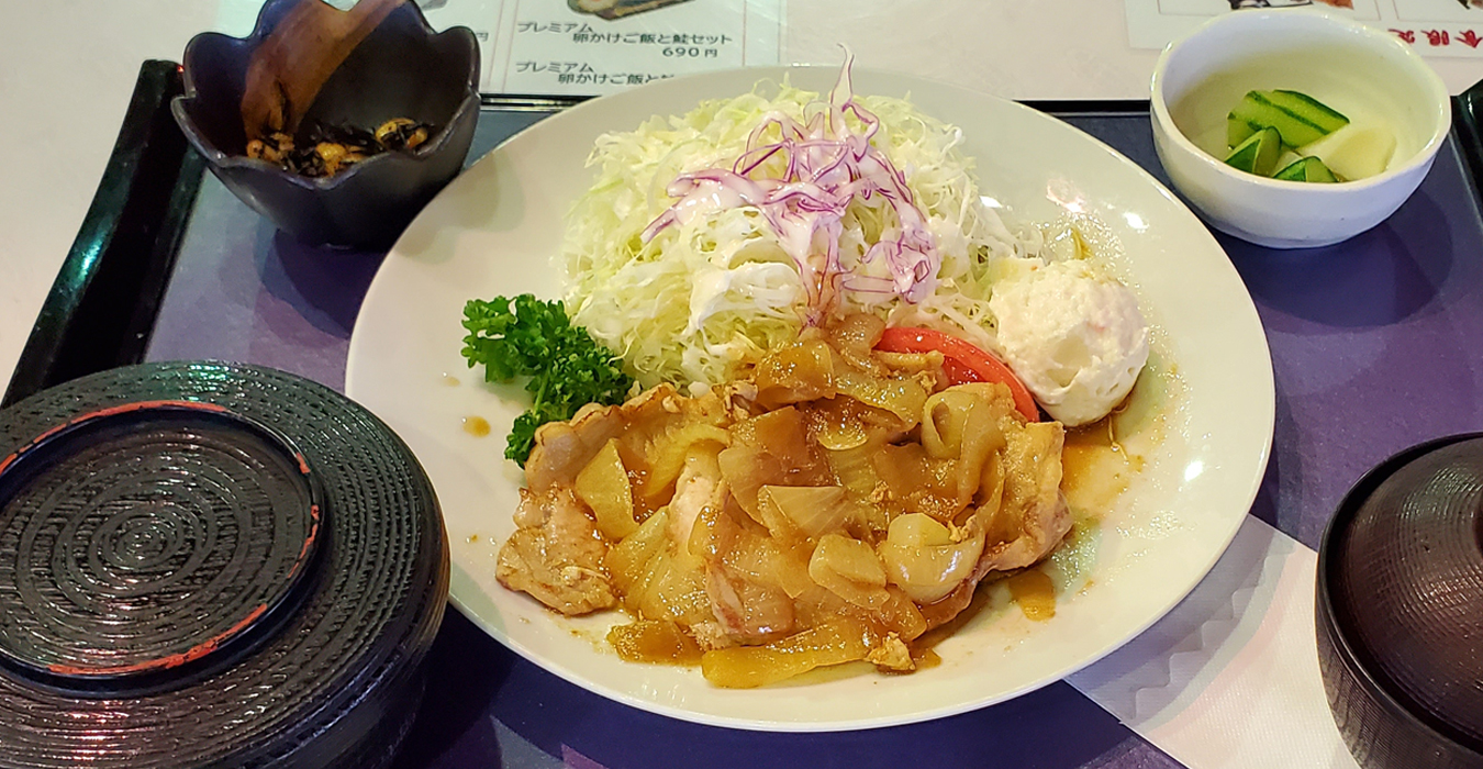 レストランで美味しい食事